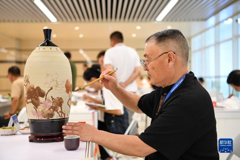 会员鸿运国际手机登录